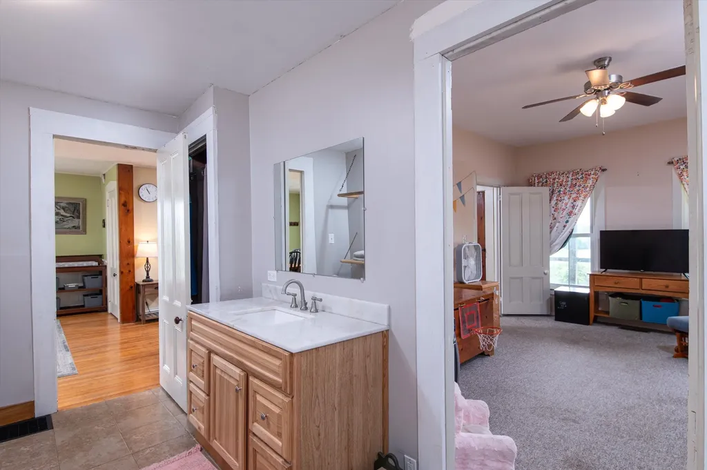 816 Goodrich Cross Road Benson VT 05743