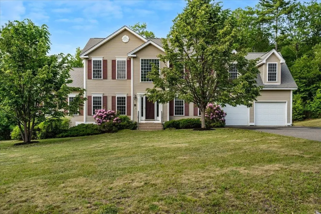 6 Samuels Court Dunbarton NH 03046