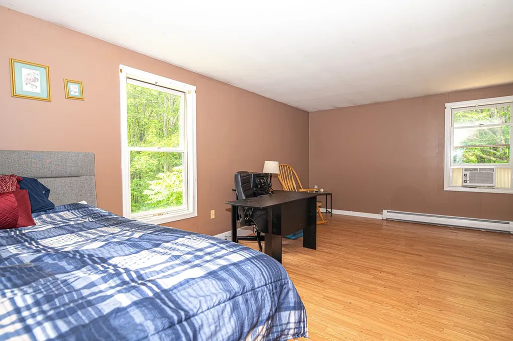 20 Locke Hill Lane Barrington NH 03825