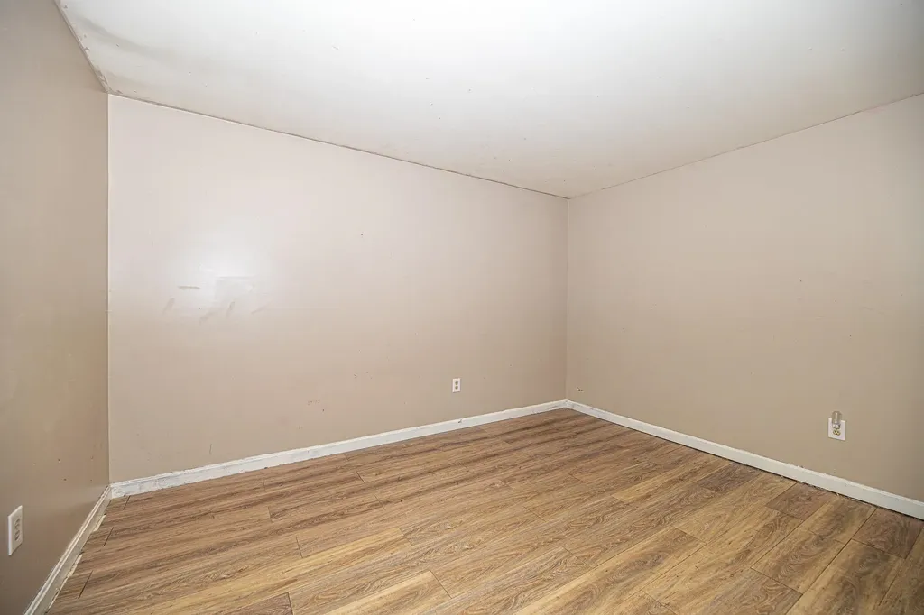 20 Locke Hill Lane Barrington NH 03825