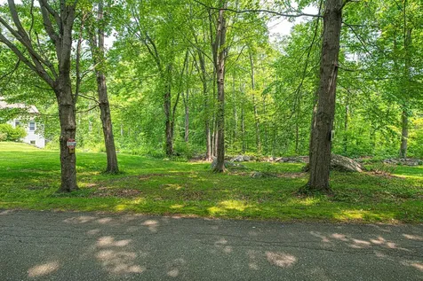 20 Locke Hill Lane Barrington NH 03825