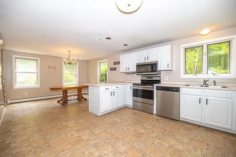 20 Locke Hill Lane Barrington NH 03825