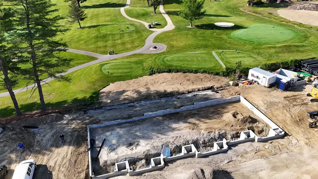 24 Birdie Grove Rochester NH 03839