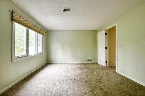 1 Wesley Lane Keene NH 03431