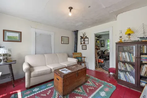 9 Laurel Street Whitefield NH 03598