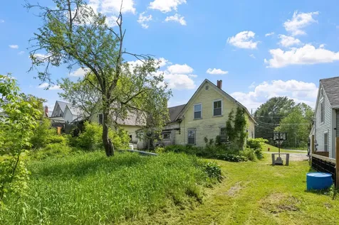 9 Laurel Street Whitefield NH 03598