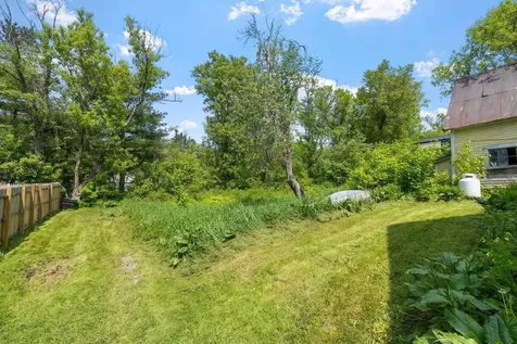 9 Laurel Street Whitefield NH 03598
