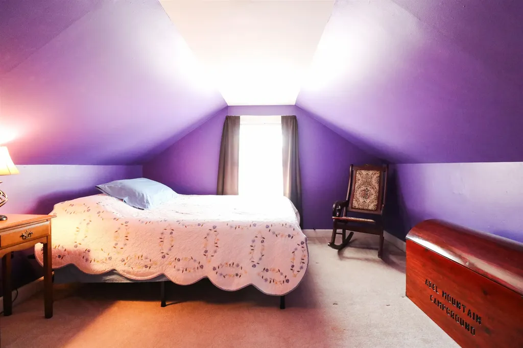 135 Hanover Street Hartford VT 05001-8089