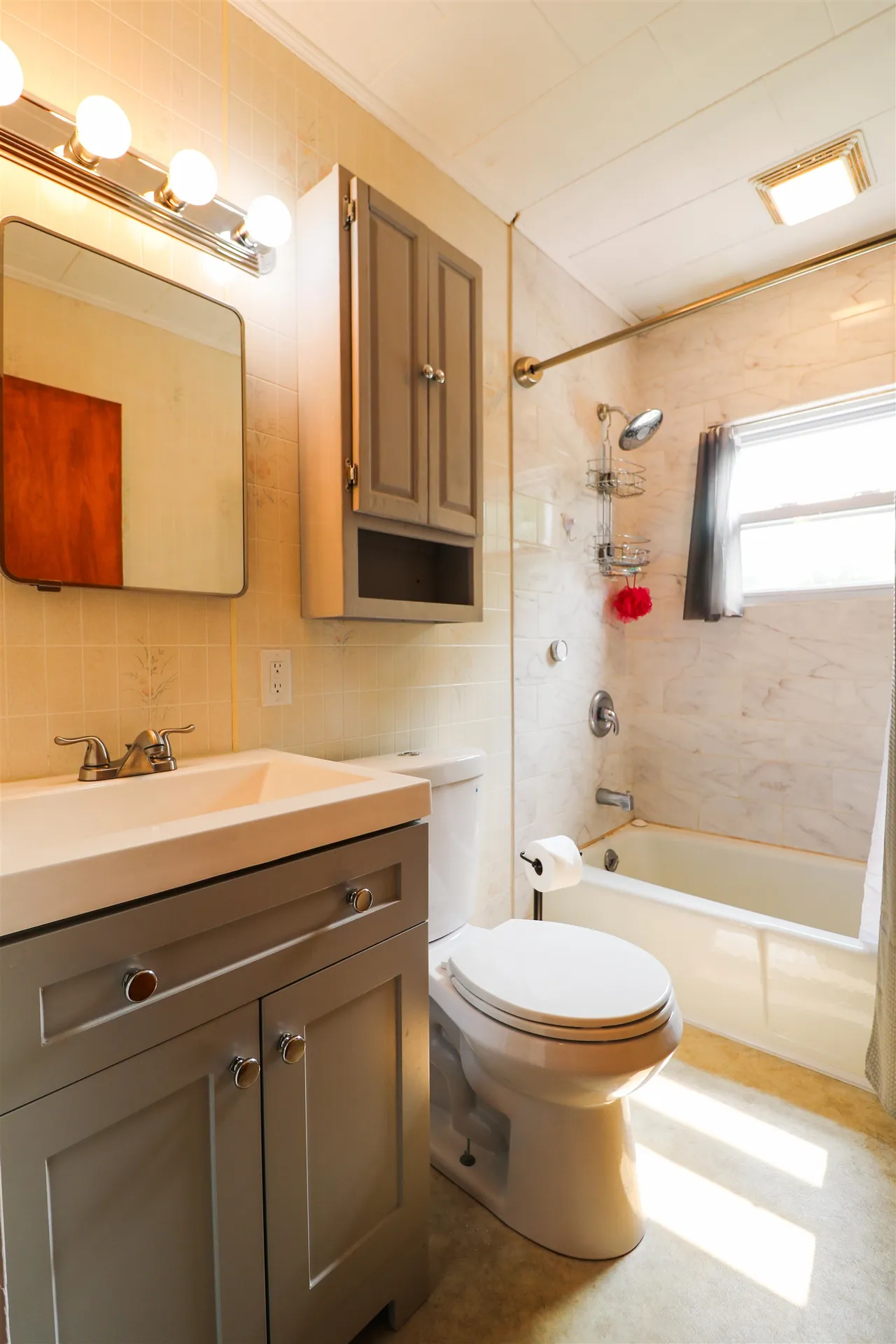 135 Hanover Street Hartford VT 05001-8089