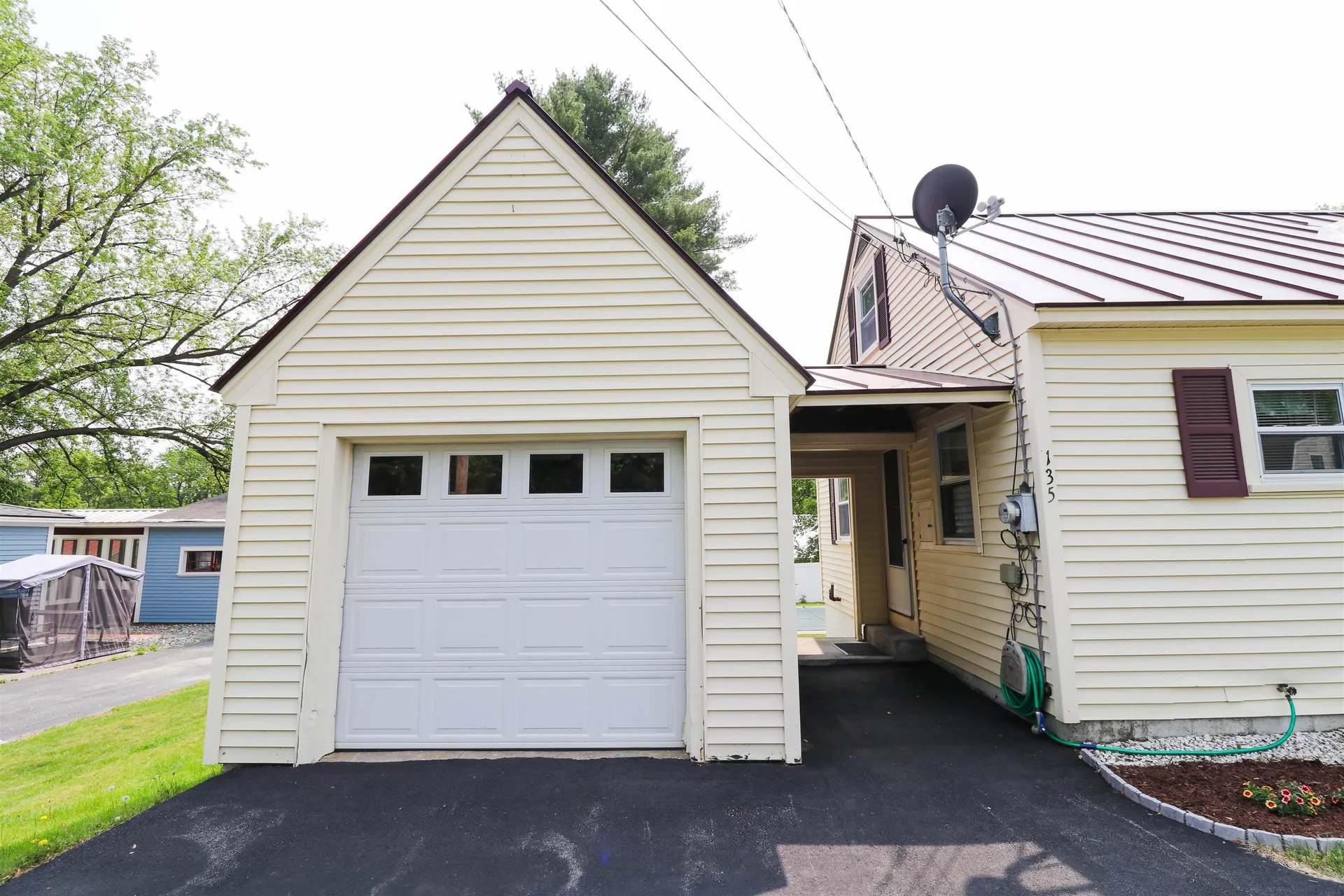 135 Hanover Street Hartford VT 05001-8089