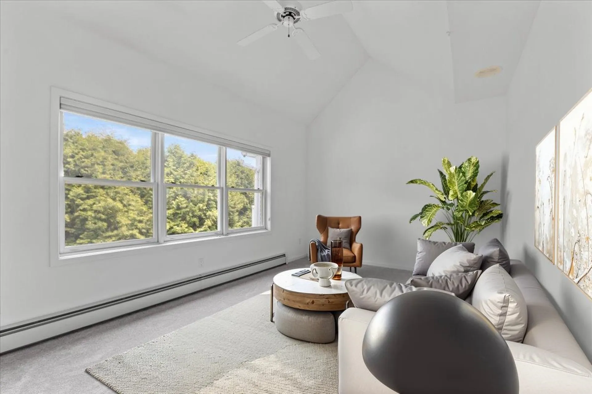 20 Peacham Lane Essex VT 05452