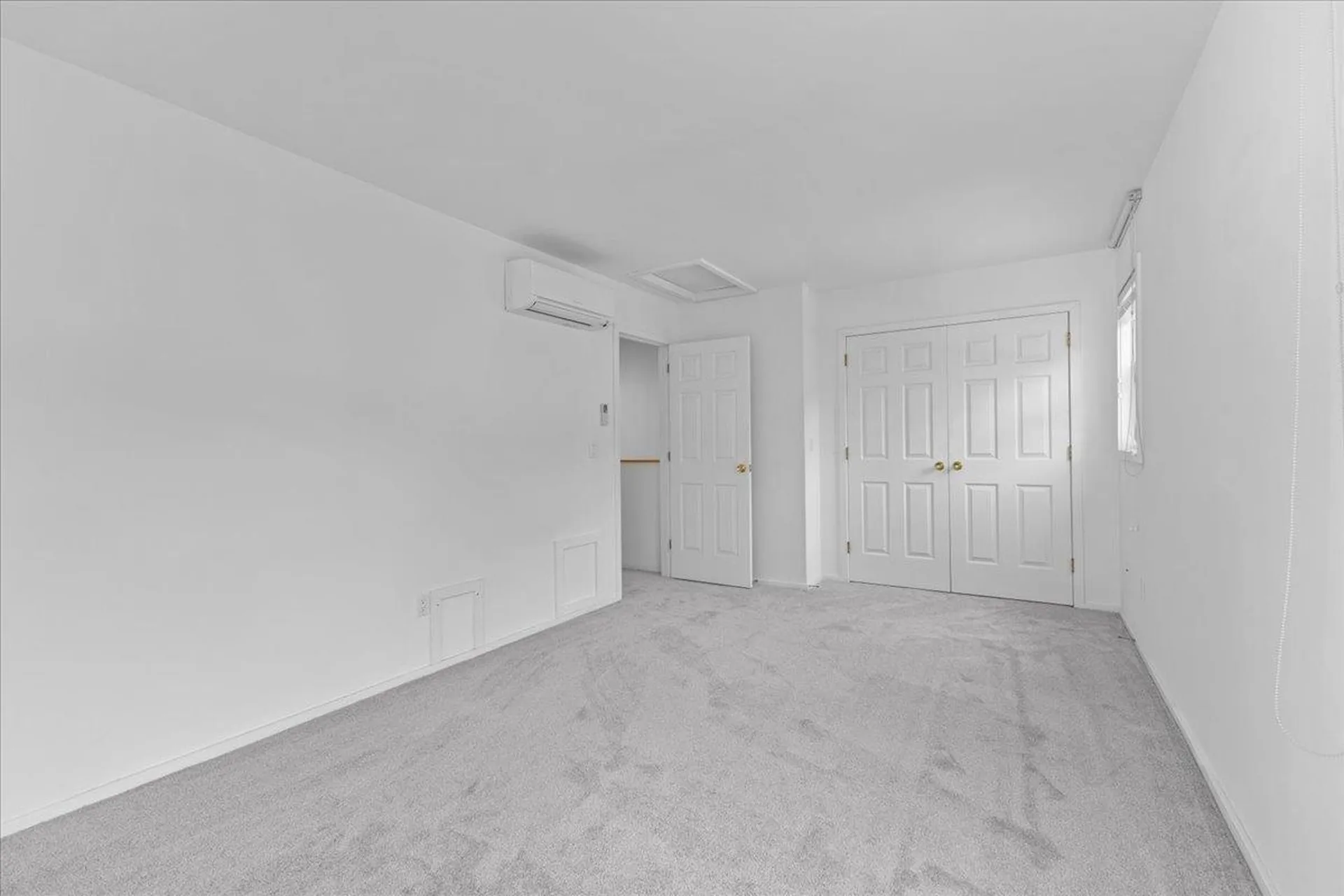 20 Peacham Lane Essex VT 05452