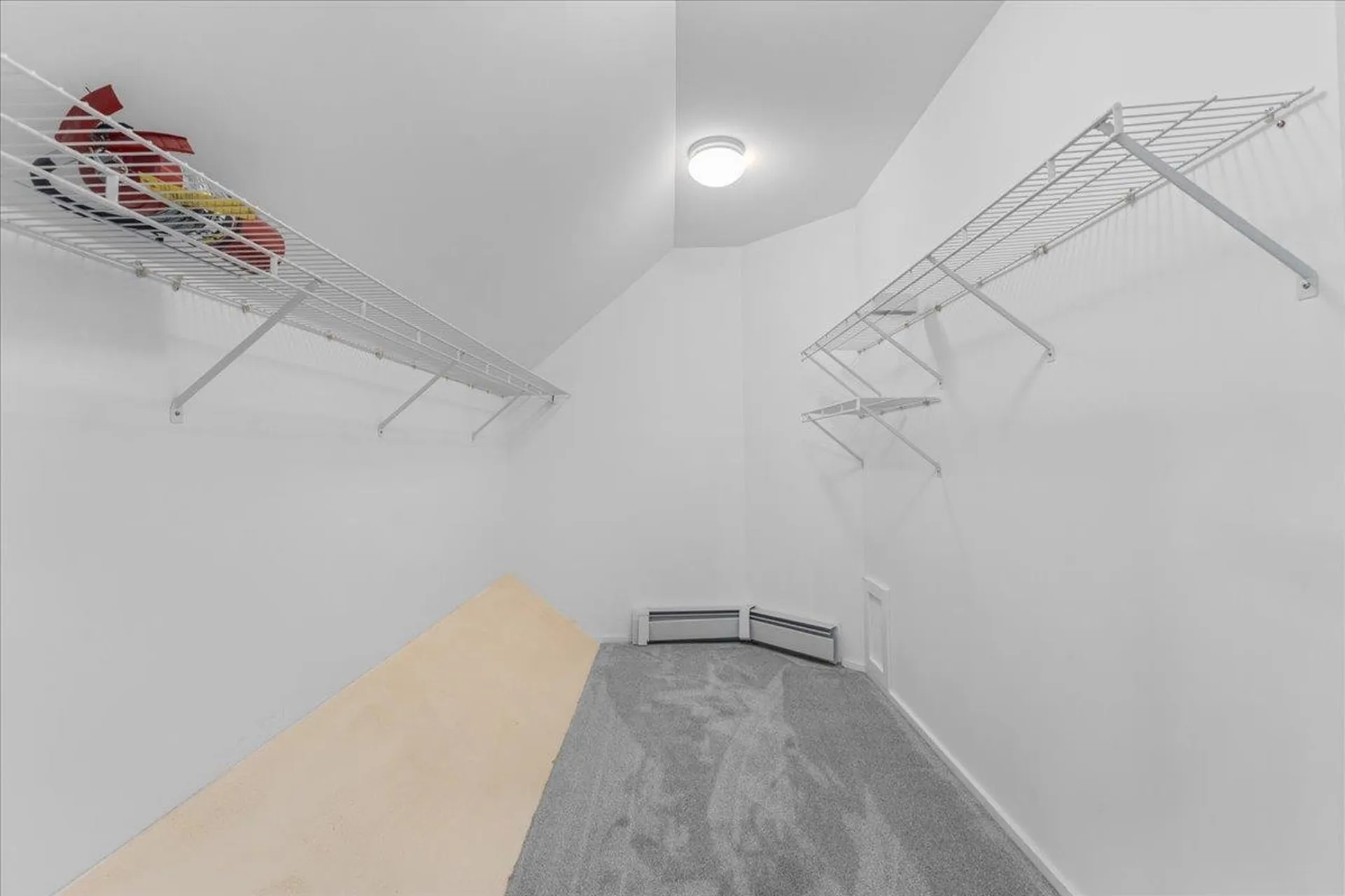 20 Peacham Lane Essex VT 05452