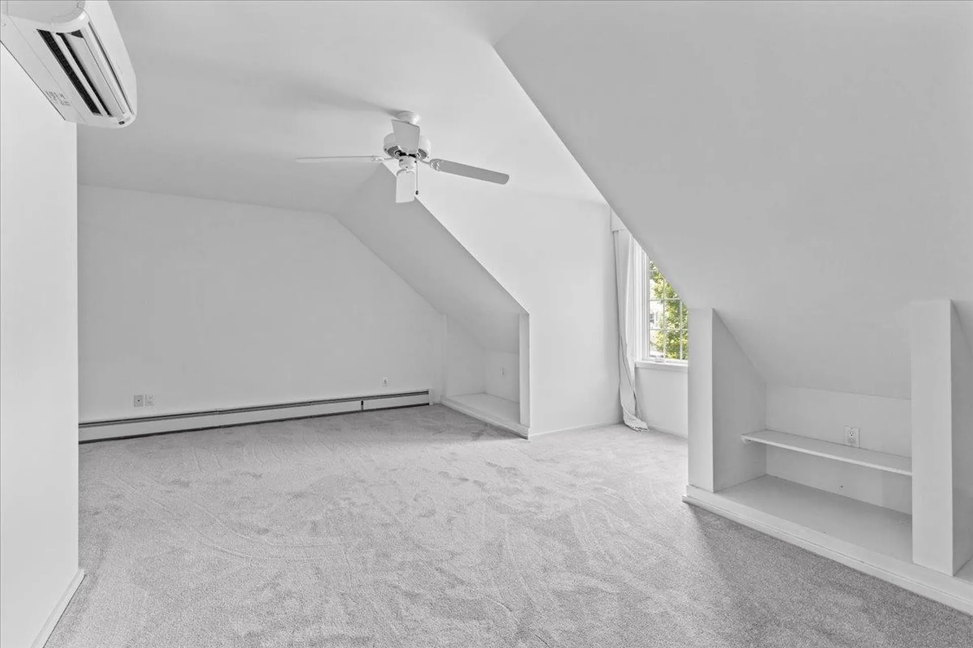 20 Peacham Lane Essex VT 05452