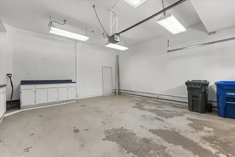 20 Peacham Lane Essex VT 05452