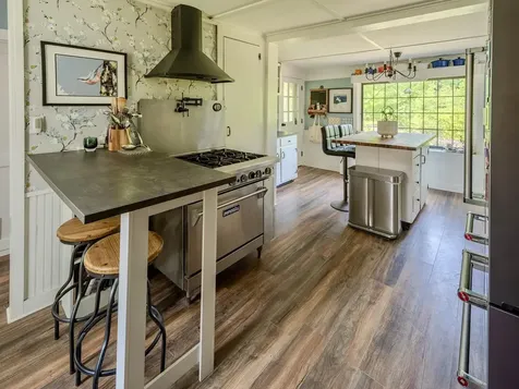 408 Dover Road Newfane VT 05351