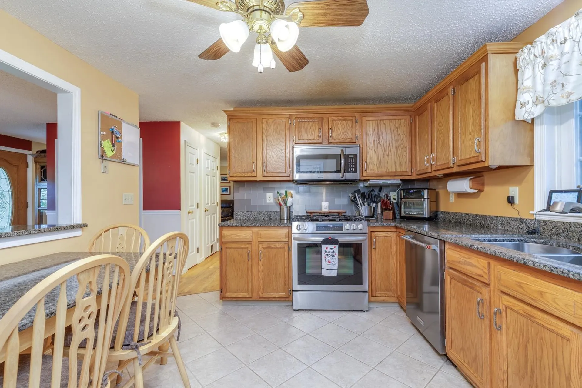 50 Kienia Road Hudson NH 03051