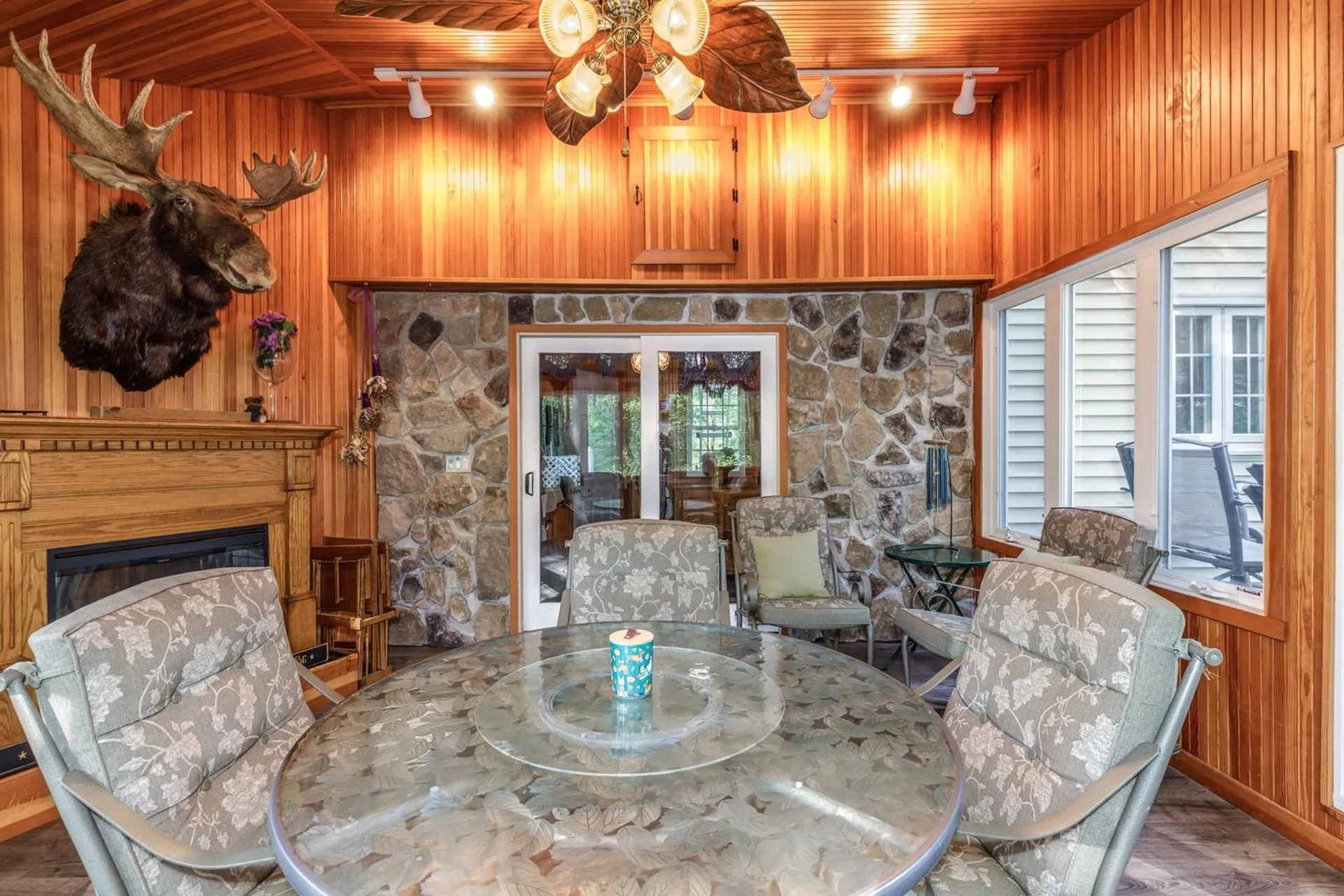 50 Kienia Road Hudson NH 03051