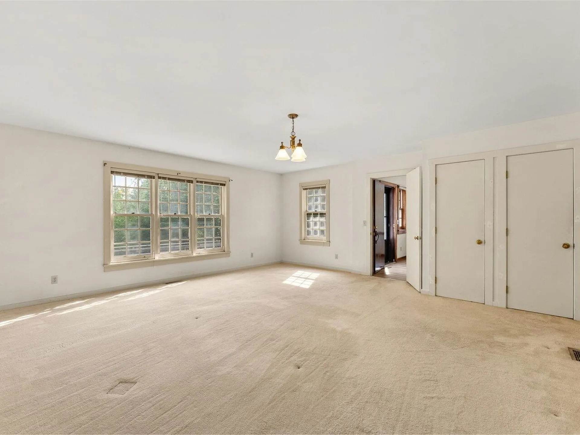 143 Smithers Drive Randolph VT 05060-9095