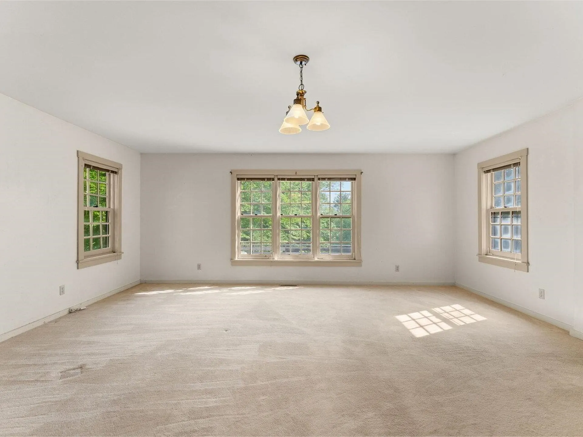 143 Smithers Drive Randolph VT 05060-9095