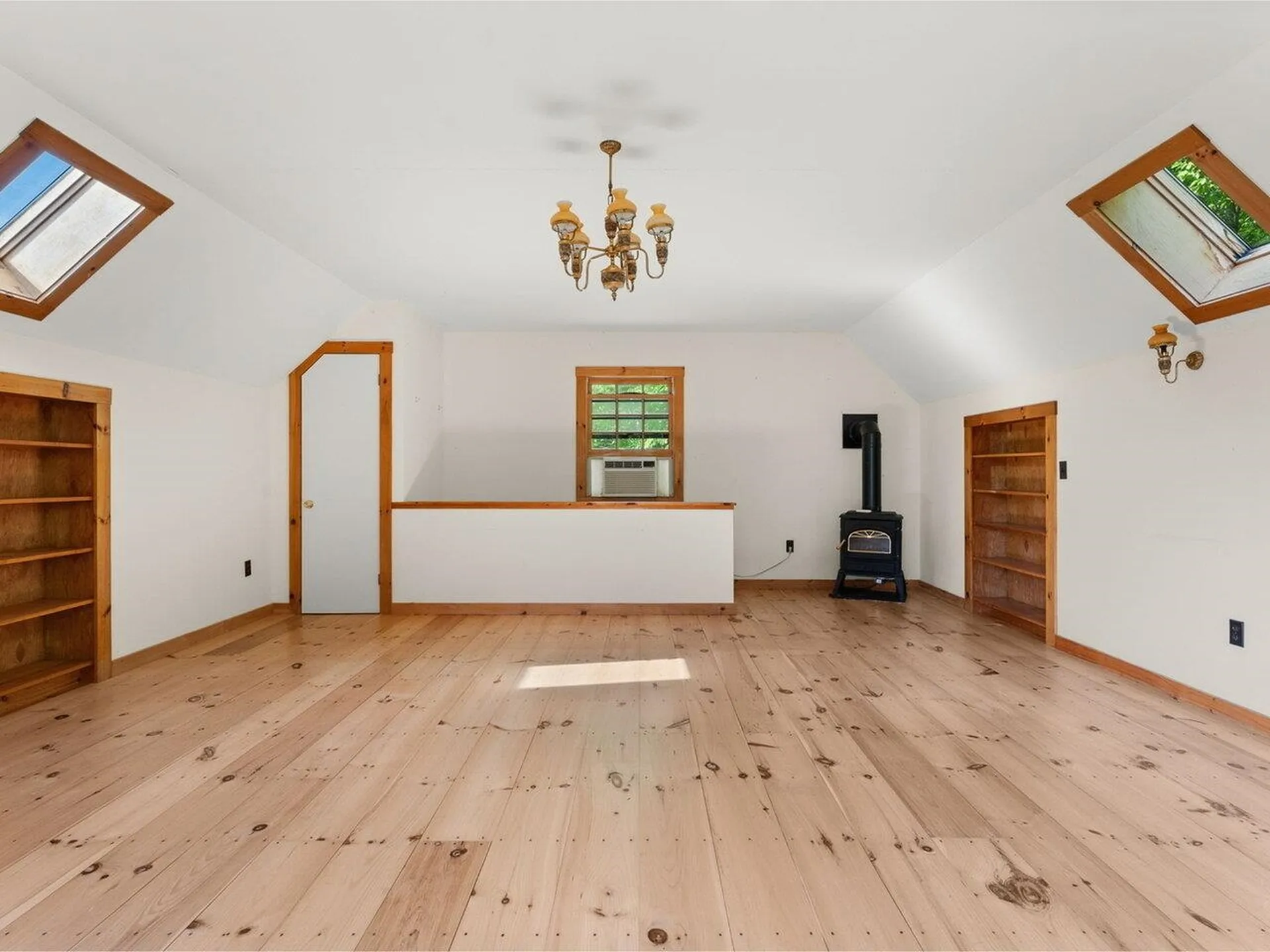 143 Smithers Drive Randolph VT 05060-9095