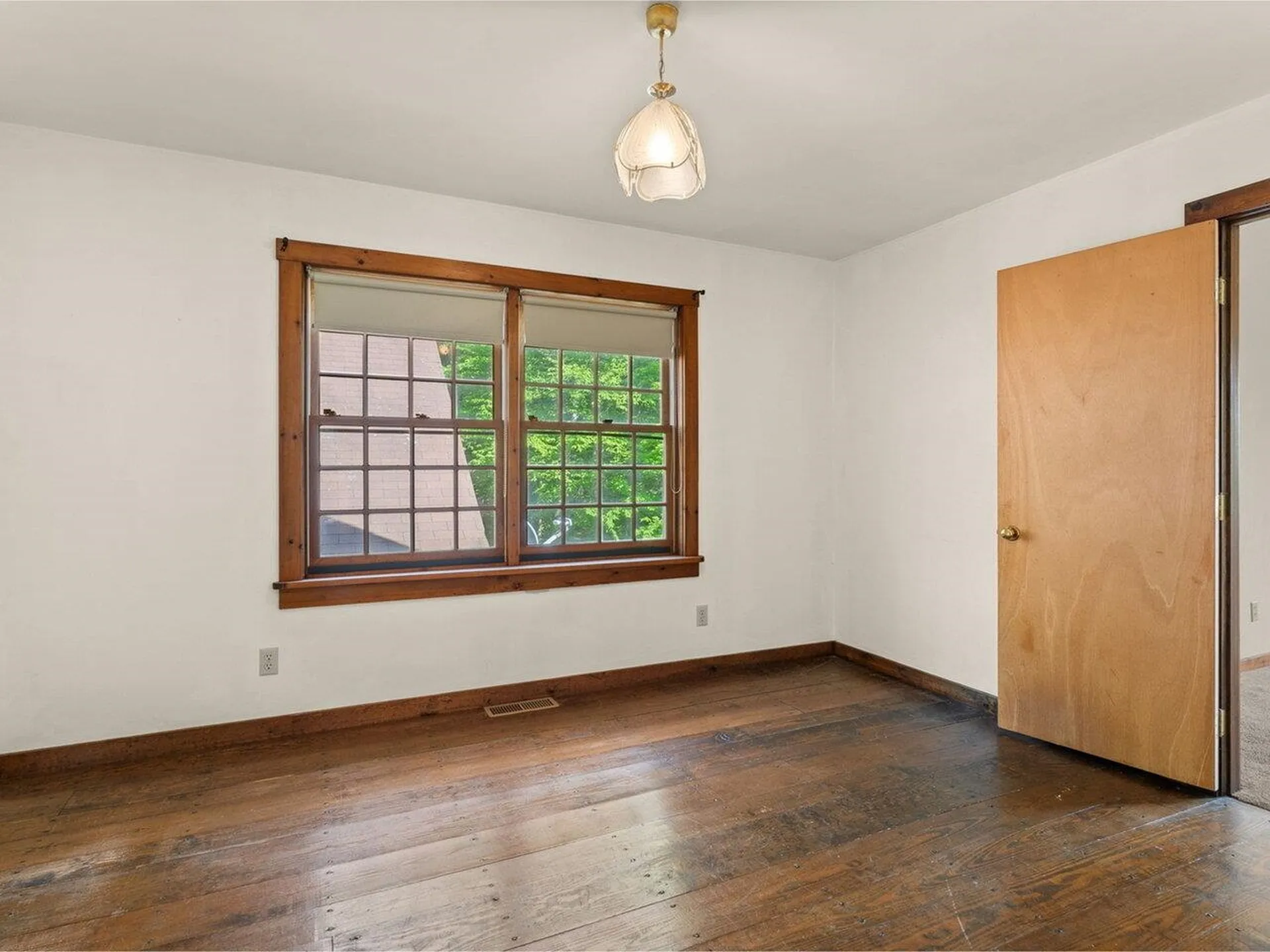 143 Smithers Drive Randolph VT 05060-9095