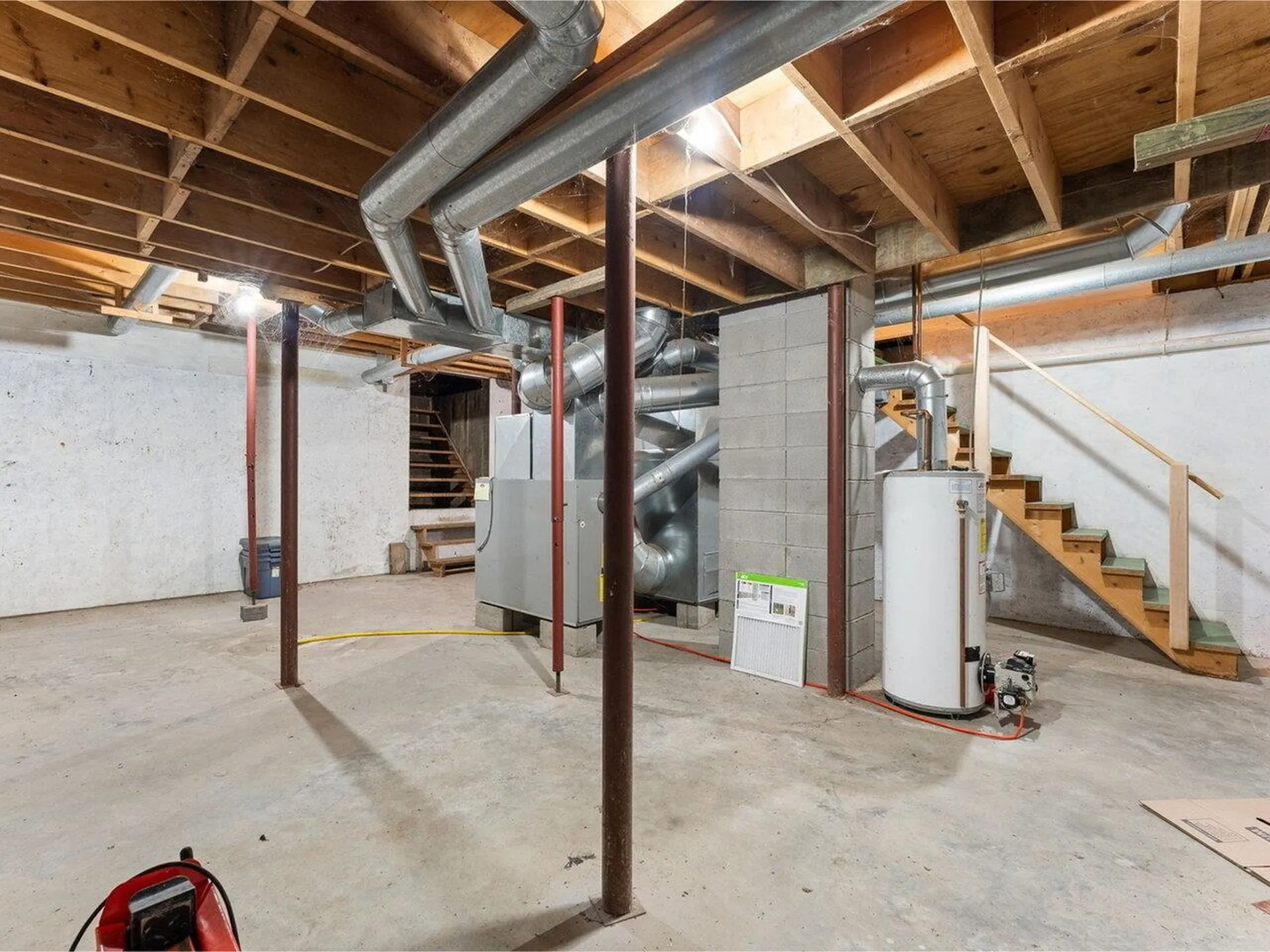 143 Smithers Drive Randolph VT 05060-9095