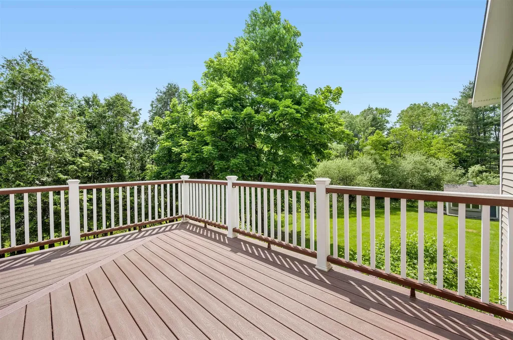 47 Point Ridge Road Berlin VT 05641