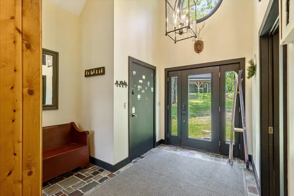 474 Hollow View Stowe VT 05672