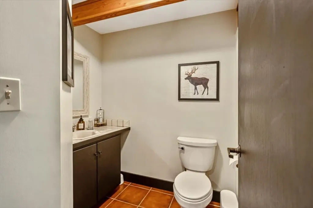 474 Hollow View Stowe VT 05672