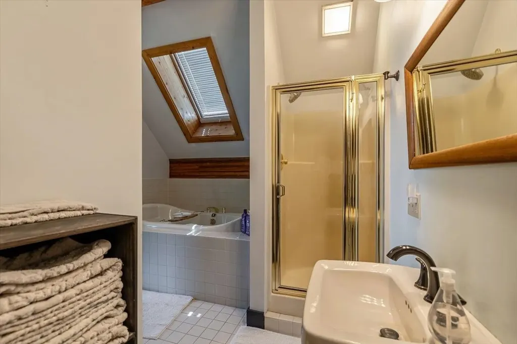 474 Hollow View Stowe VT 05672