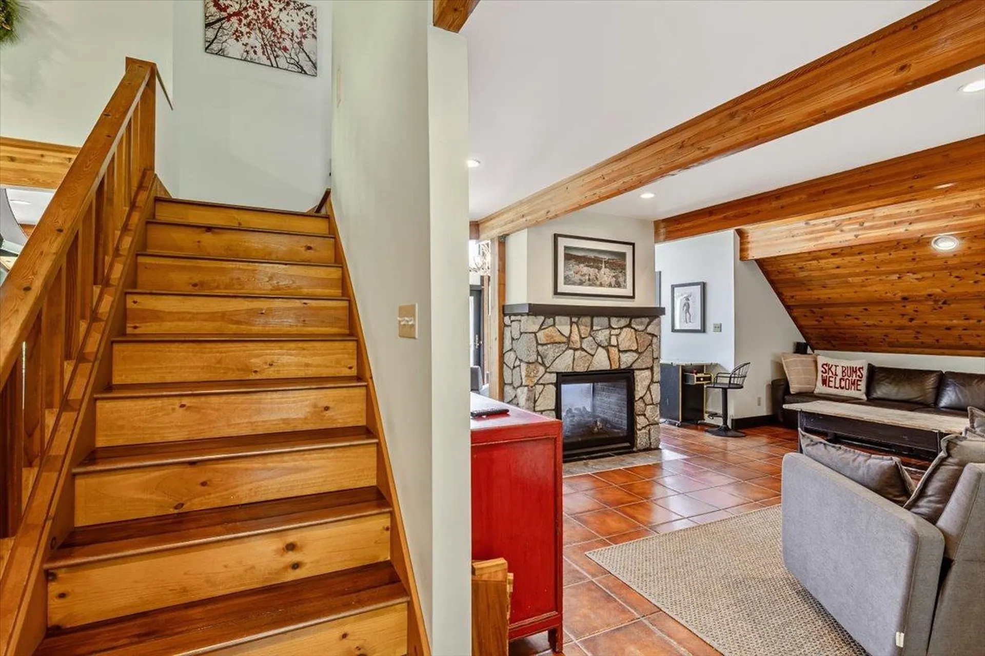 474 Hollow View Stowe VT 05672