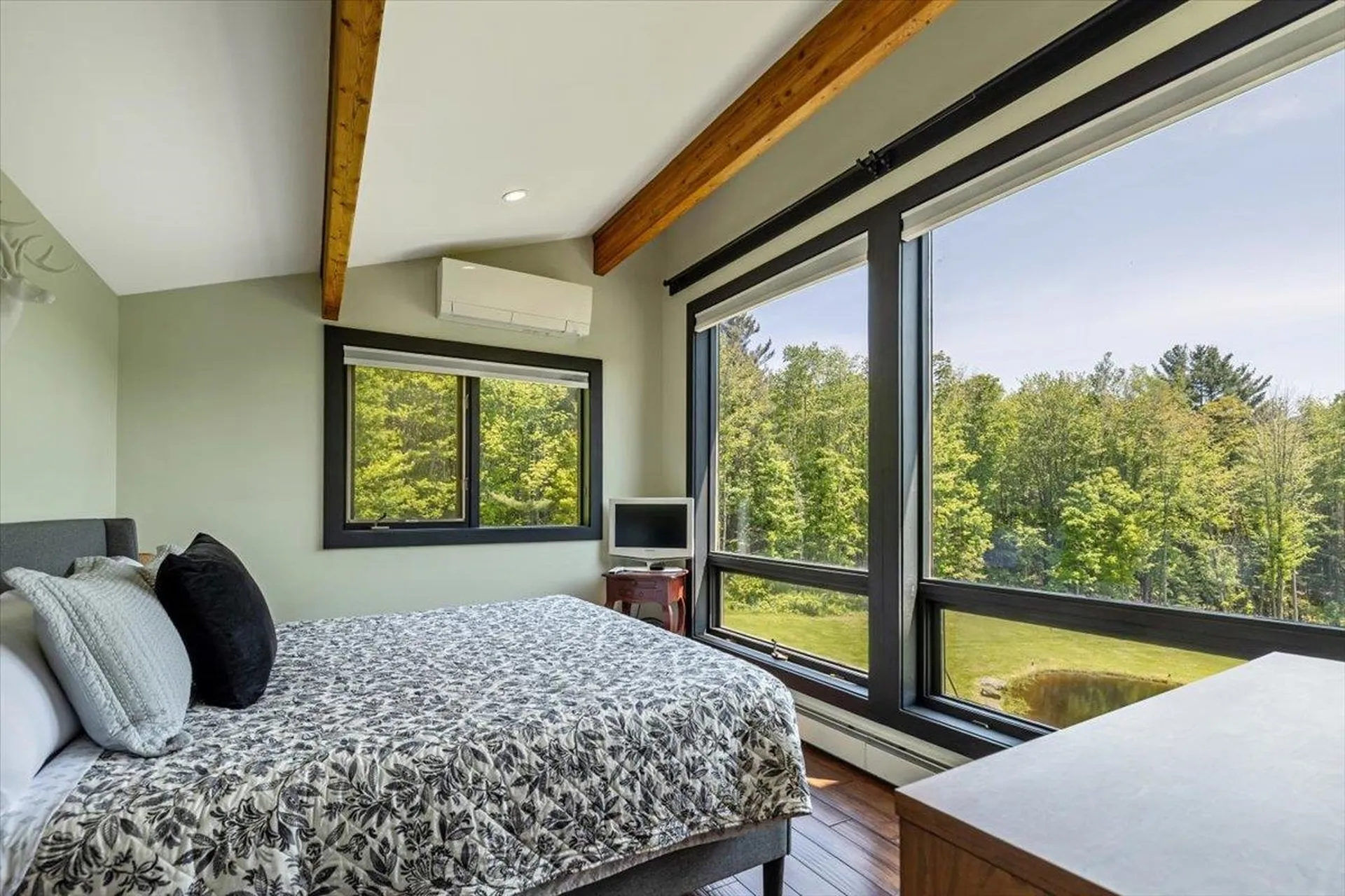 474 Hollow View Stowe VT 05672