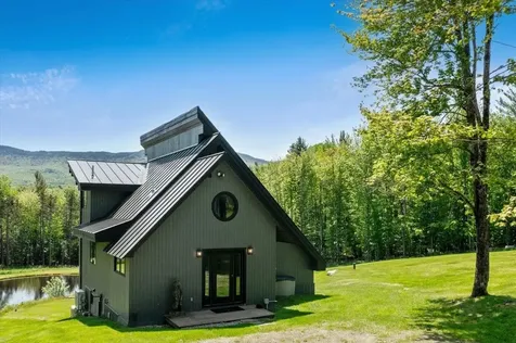 474 Hollow View Stowe VT 05672
