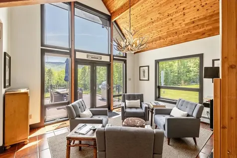 474 Hollow View Stowe VT 05672