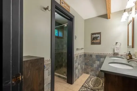474 Hollow View Stowe VT 05672