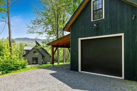 474 Hollow View Stowe VT 05672