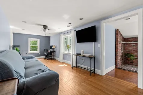 20 Circuit Drive Kingston NH 03848