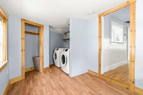 20 Circuit Drive Kingston NH 03848