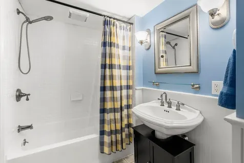 20 Circuit Drive Kingston NH 03848