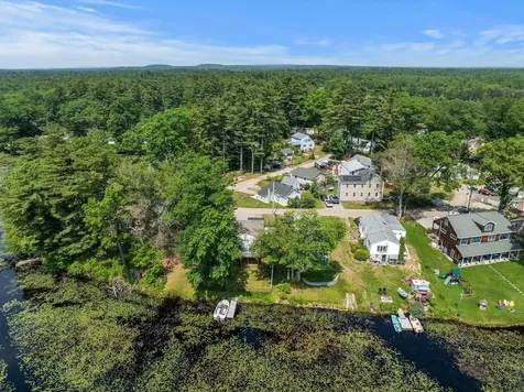 20 Circuit Drive Kingston NH 03848