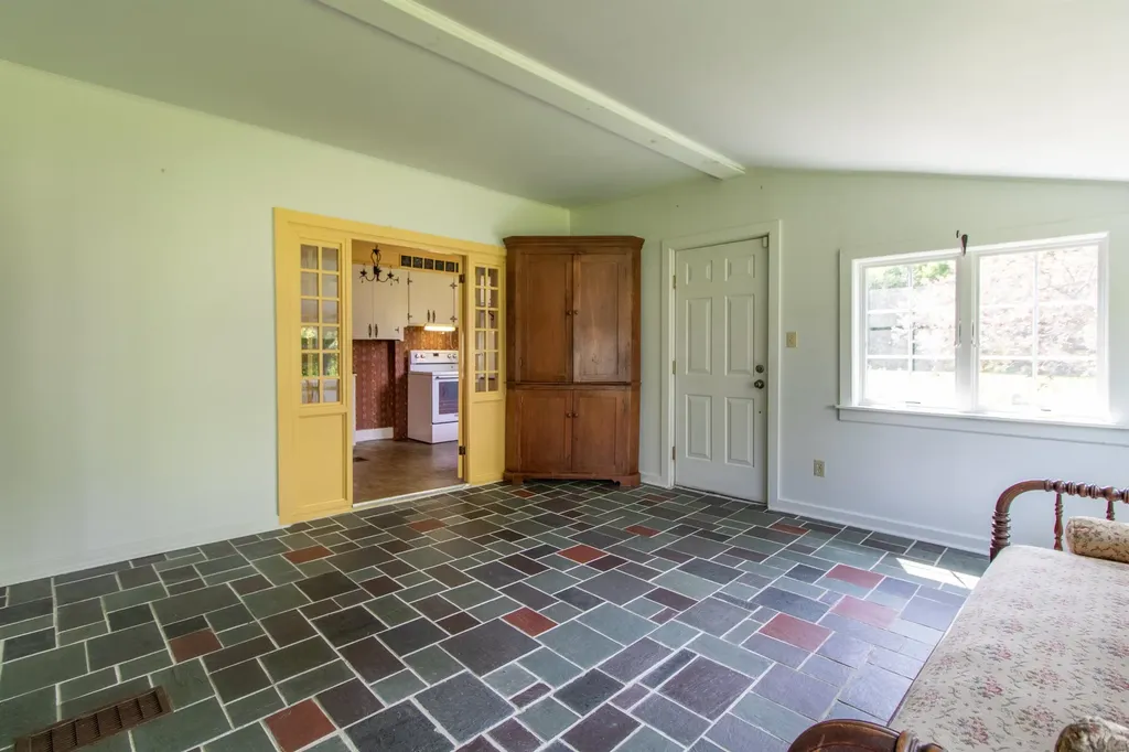 637 Vt Route 111 Derby VT 05829