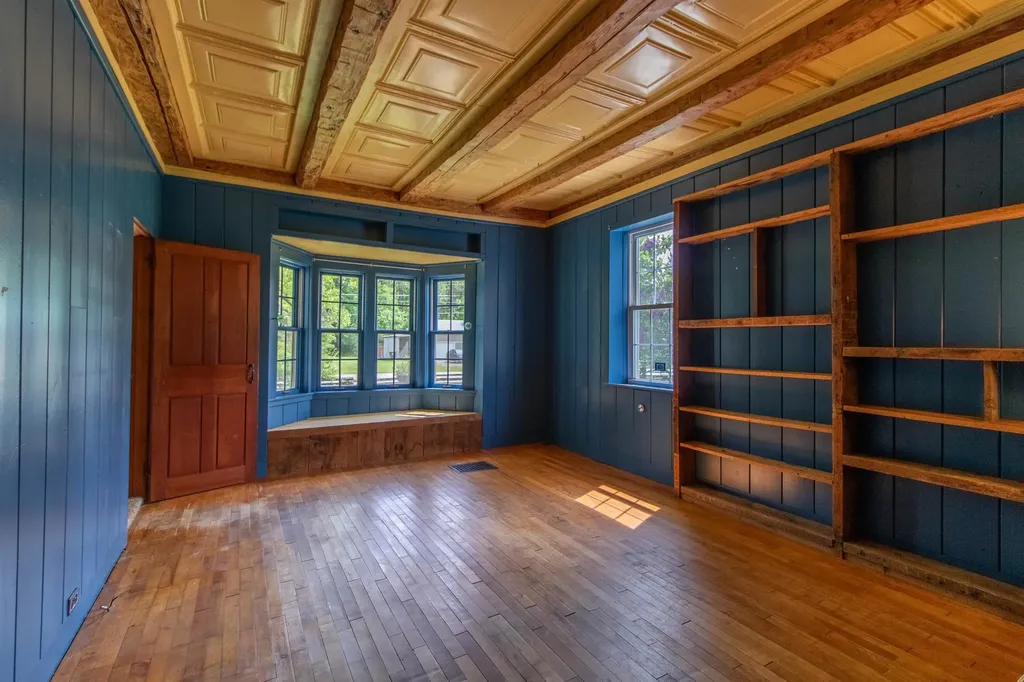 637 Vt Route 111 Derby VT 05829