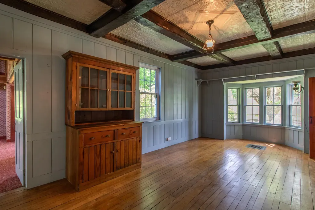 637 Vt Route 111 Derby VT 05829