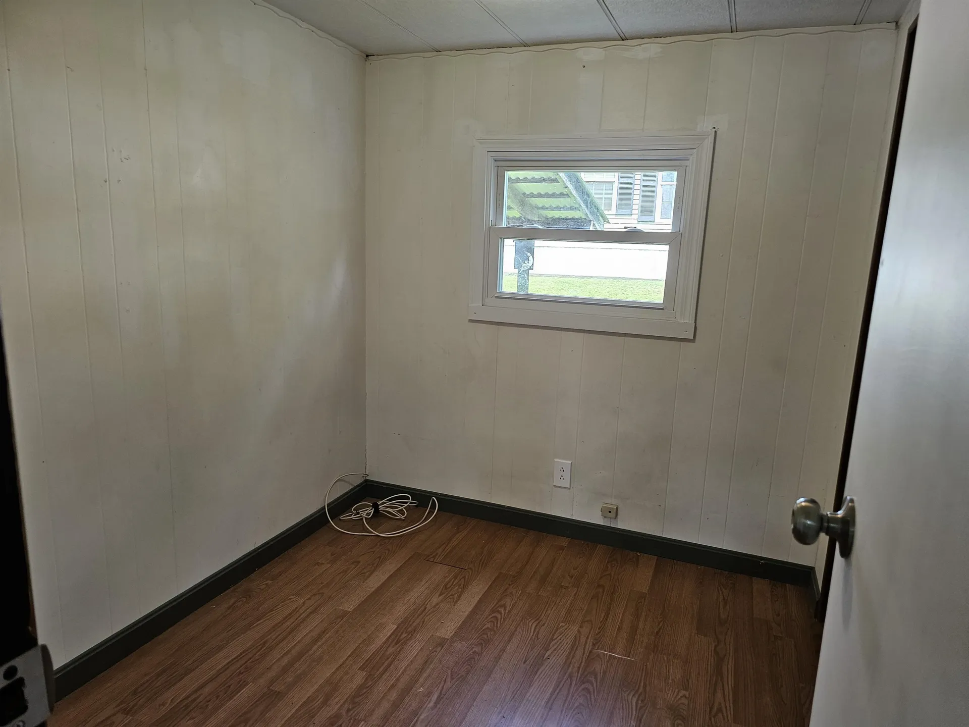 28 Madison Place Claremont NH 03743
