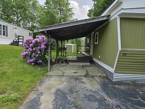 28 Madison Place Claremont NH 03743