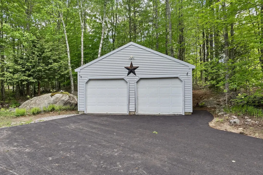 161 Frank C Gilman Highway Alton NH 03809