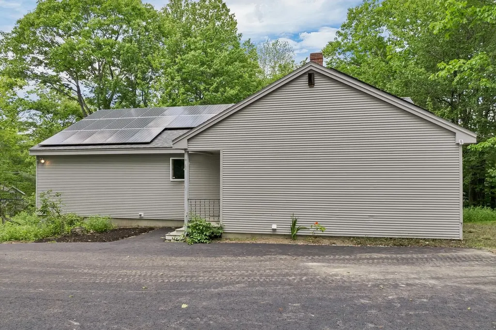 161 Frank C Gilman Highway Alton NH 03809