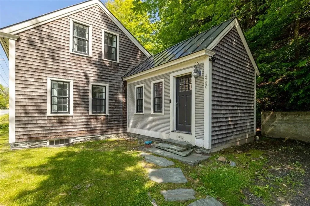 4780 Mountain Road Stowe VT 05672
