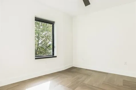 3 Walker Street Kittery ME 03904